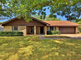 4904 Canyonwood Dr, Austin, TX 78735