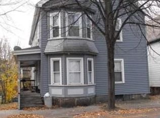 22 Pleasant St, Beverly, MA 01915