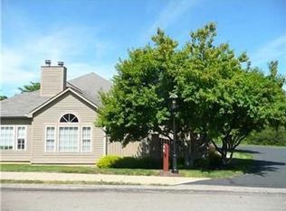 701 Wilshire Cir, Seven Fields, PA 16046