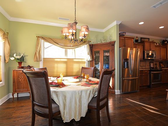 5th image of 5943 Cottingham Dr