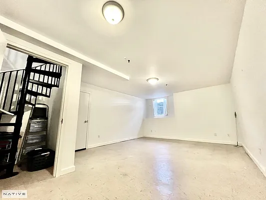 Rented by Native Real Estate LLC | media 6