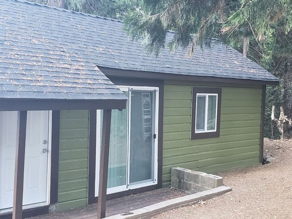 1st image of 6834 Dunsmuir Ave #7