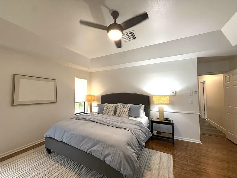 325 Knotty Wood Ln — Photo 18