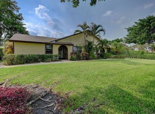 23301 Barlake Dr, Boca Raton, FL 33433