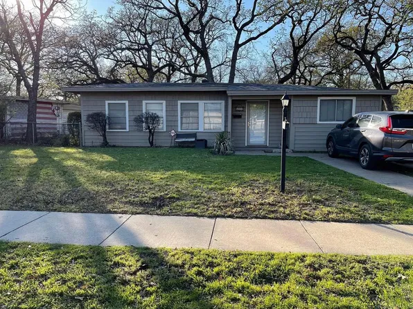 108 Cedar Ln, Arlington, TX 76013