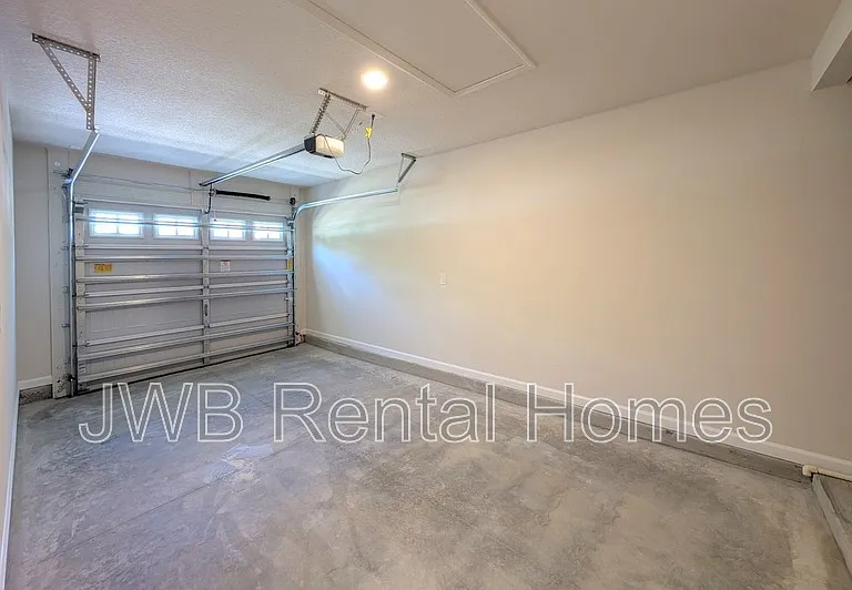 1750 Rutledge Ave — Photo 12