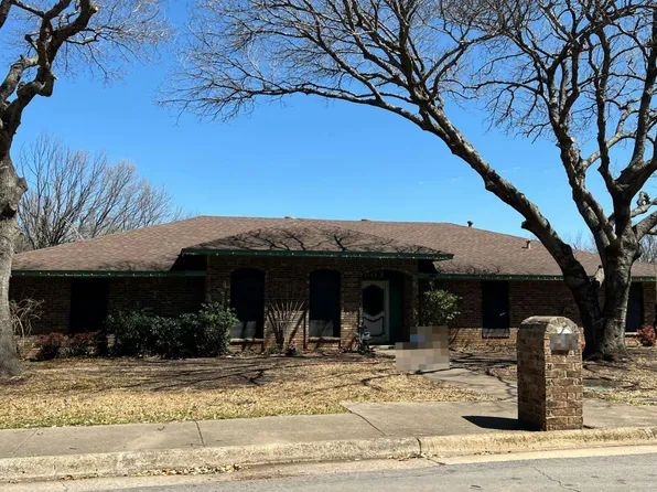 803 Delphi Dr, Duncanville, TX 75137