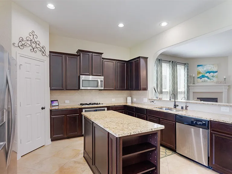 19826 Summit Crest Ct — Photo 15