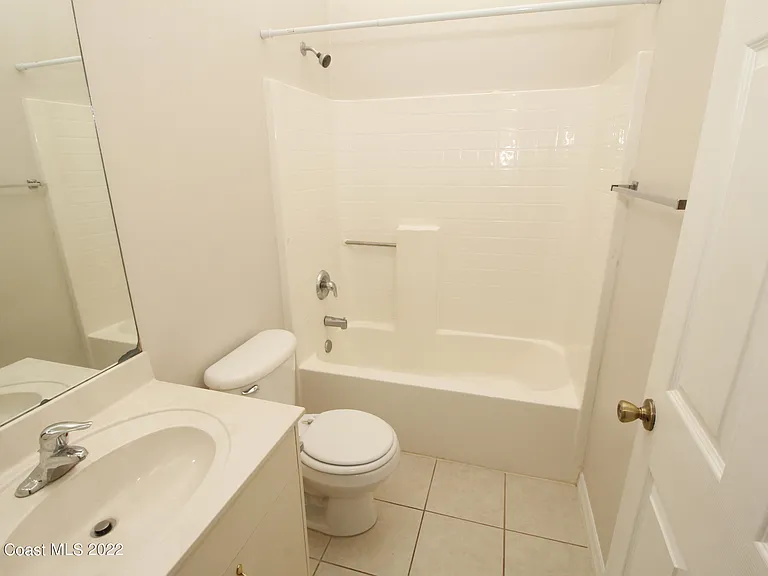 471 Hancock St SW — Photo 16