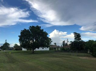 18613 Orlando Rd, Fort Myers, FL 33967