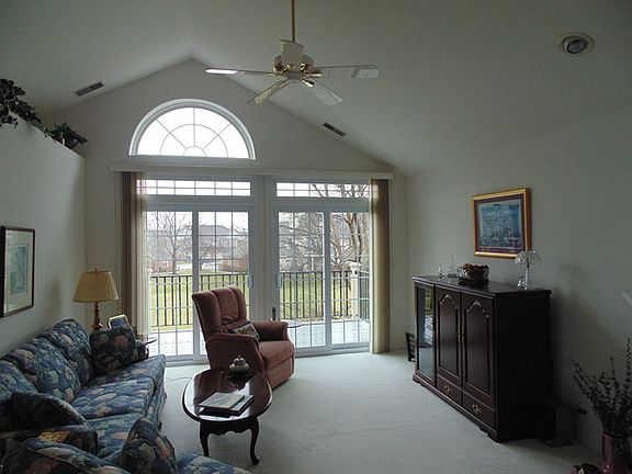 2nd image of 1667-3 Chelmsford Ct
