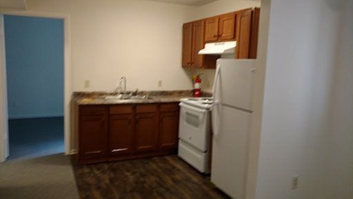 3rd image of 204 N McMorrine St APT 5