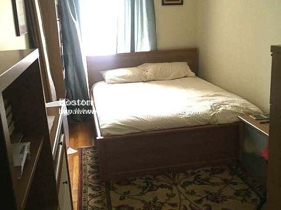 455 Beacon #7 Boston - Back Bay Unit Photo 3 (1)