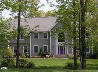 135 Britiani Rd, Southbury, CT 06488