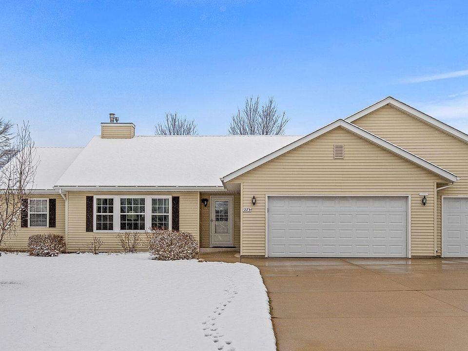1st image of 223 Quail Cir