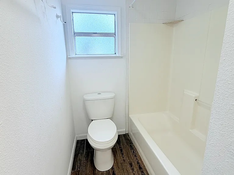 8922 Lynn Ave — Photo 12
