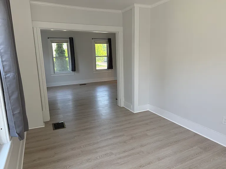 52 Holyoke St — Photo 5