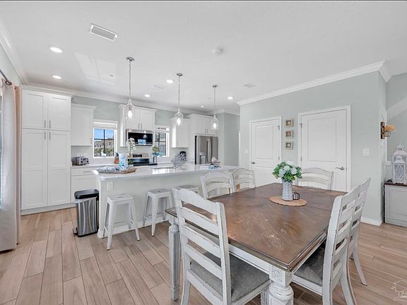 3rd image of 14398 Beach Heather Ct