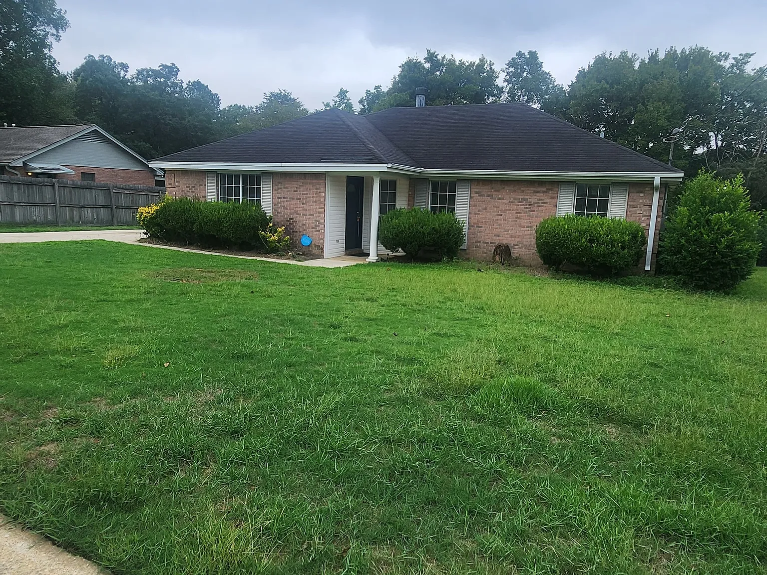 3 bed, 1462 sqft, $1,650 — Photo 2