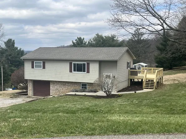 109 Valley View Dr SE, Newark, OH 43056