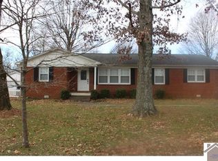 121 Fairlane Dr, Mayfield, KY 42066