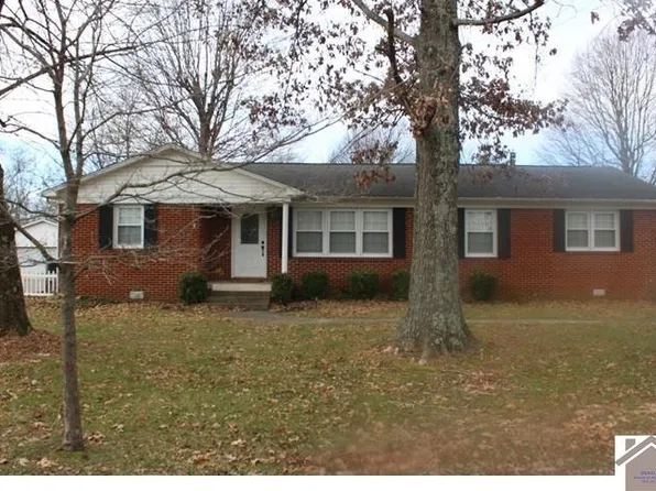 121 Fairlane Dr, Mayfield, KY 42066