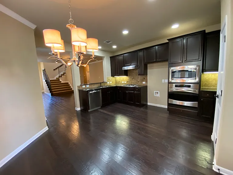 7500 Colina Vista Loop #B-1 — Photo 2