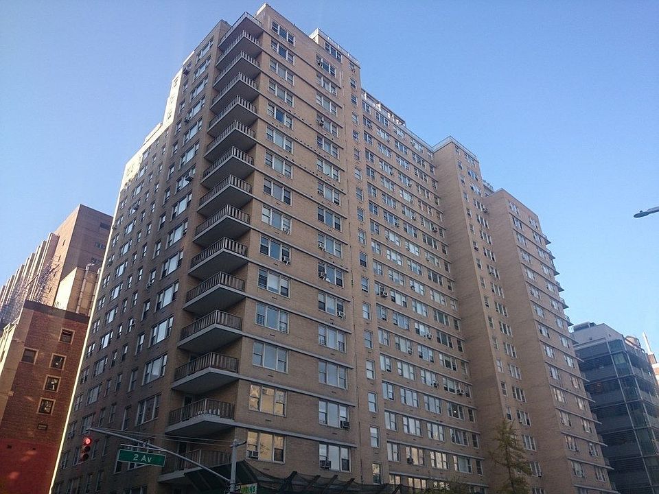 1st image of 245 E 19th St APT 15C