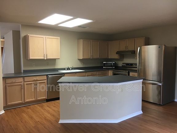 4th image of 22038 Oriole Hill Dr