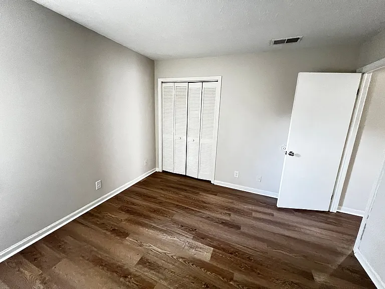 209 Cedar St #D3 — Photo 11