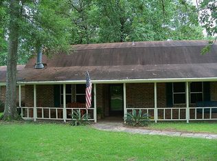 725 Beech Creek Rd, Livingston, TX 77351