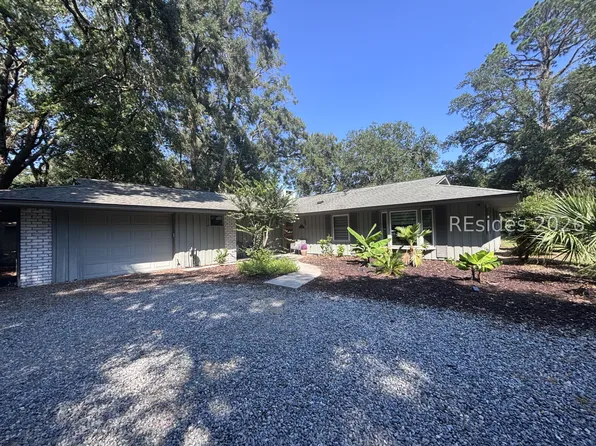 4 Robbers Row, Hilton Head Island, SC 29928