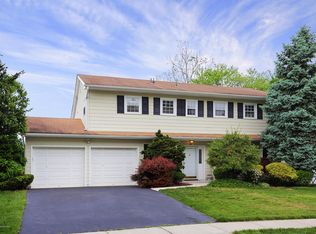 46 Briscoe Ter, Hazlet, NJ 07730