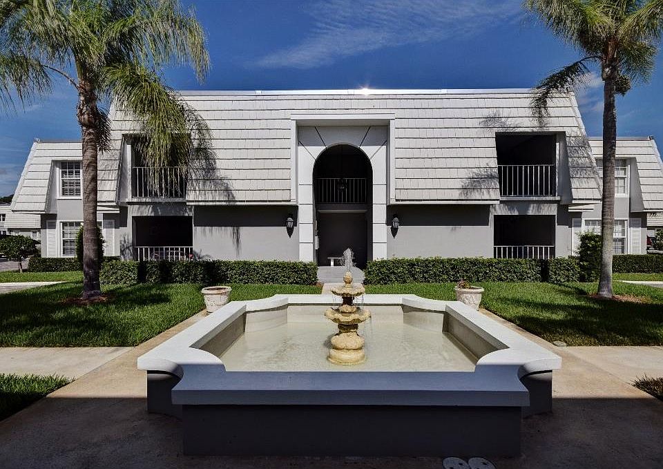 1st image of 2741 Ocean Dr