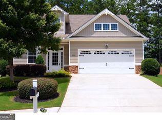 200 Greenview Dr, Newnan, GA 30265
