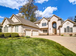 7232 Meeker Creek Rd, Dayton, OH 45414