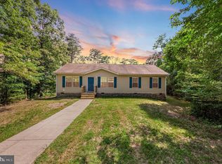 94 Holmes Rd, Caret, VA 22436