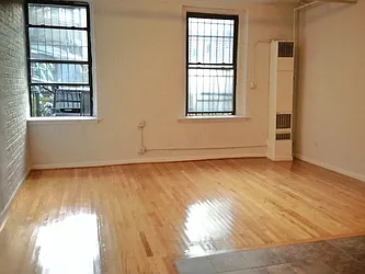 Rented by Fiddler Realty