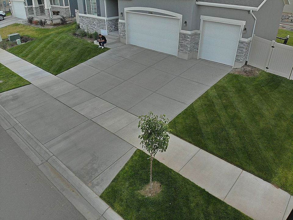 1st image of 12146 S Broken Arch Ln