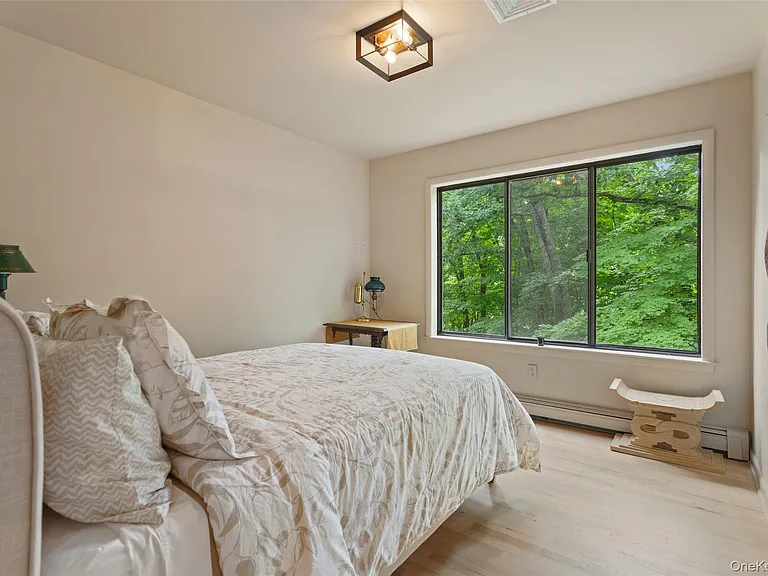 25 Cross Pond Rd — Photo 16