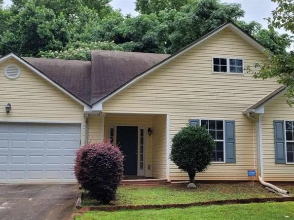 10 Wynfield Dr, Covington, GA 30016