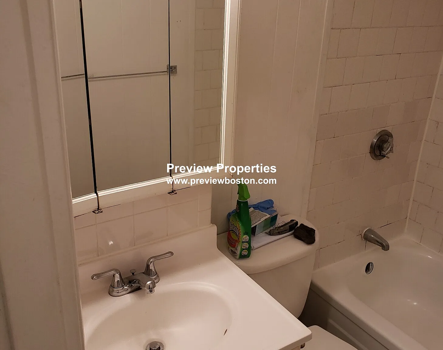 1 bed, 1.0 bath, $2,050 — Photo 4