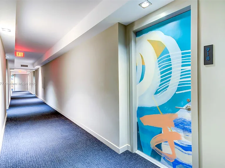 4250 Biscayne Blvd #918 — Photo 9