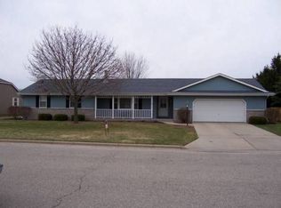 1115 Sentinel Dr, Janesville, WI 53546