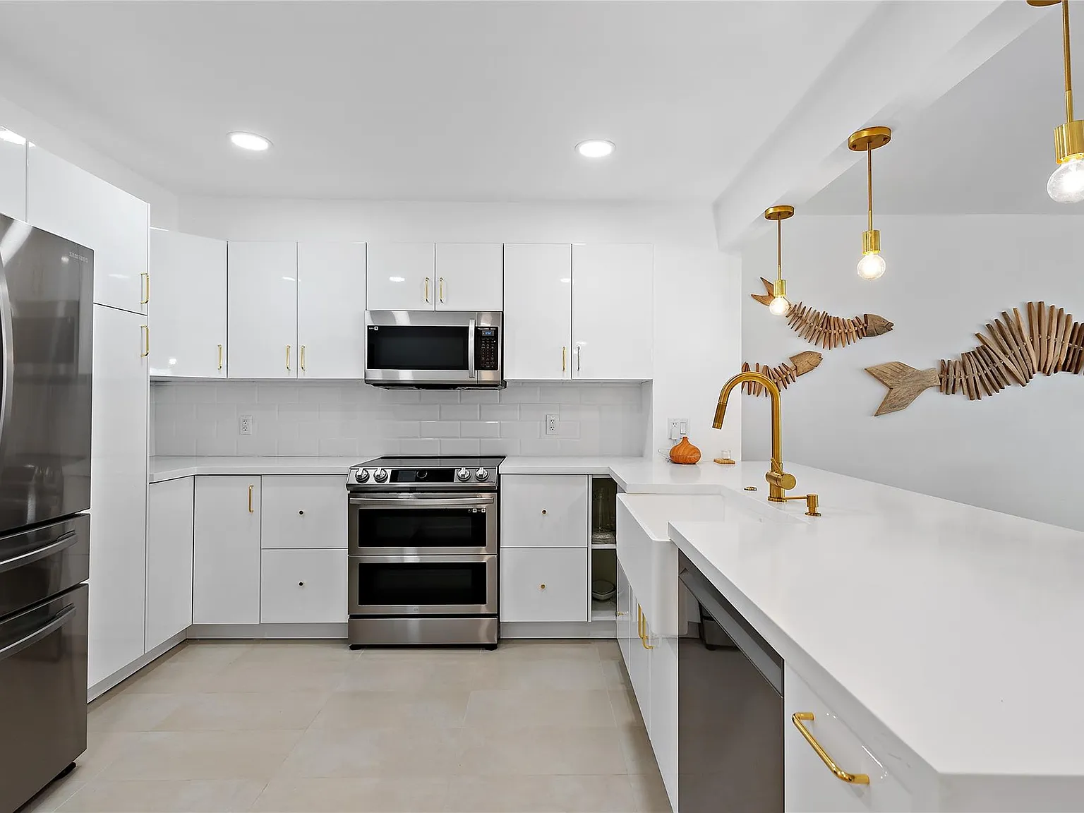 2 bed, 1.5 bath, 1088 sqft, $4,000 — Photo 4