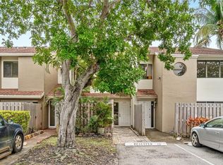 314 City View Dr, Fort Lauderdale, FL 33311