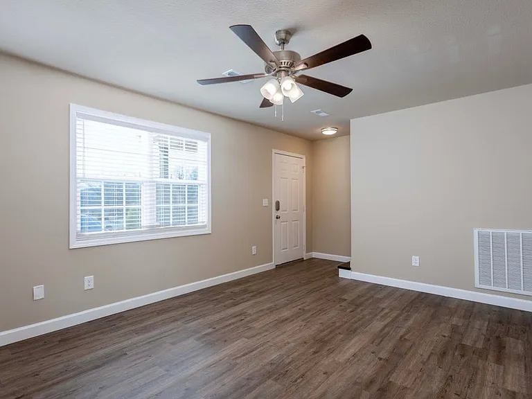 272 Mulberry Ave #A — Photo 17