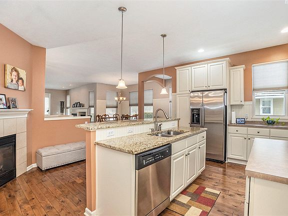 2nd image of 7324 Watermark Dr #21