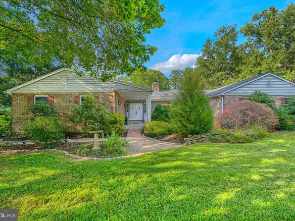 8 Manor Brook Rd, Monkton, MD 21111