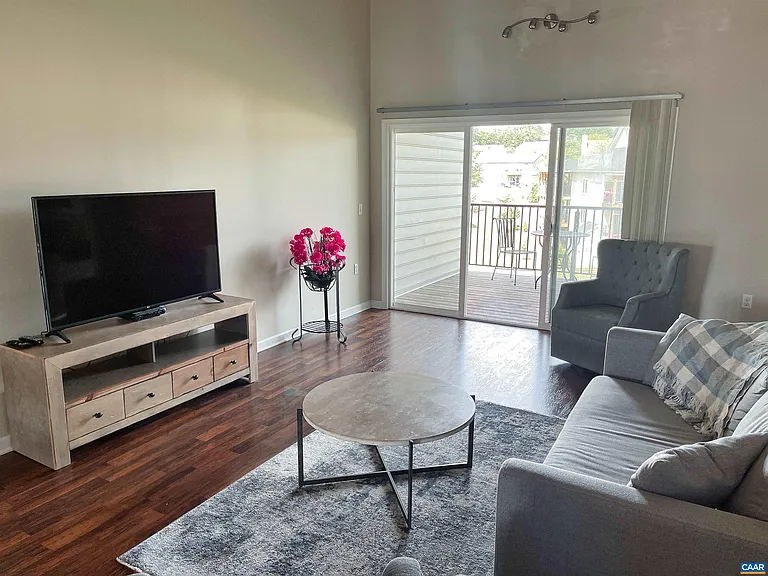 1280 Constitution Ct #303 — Photo 11